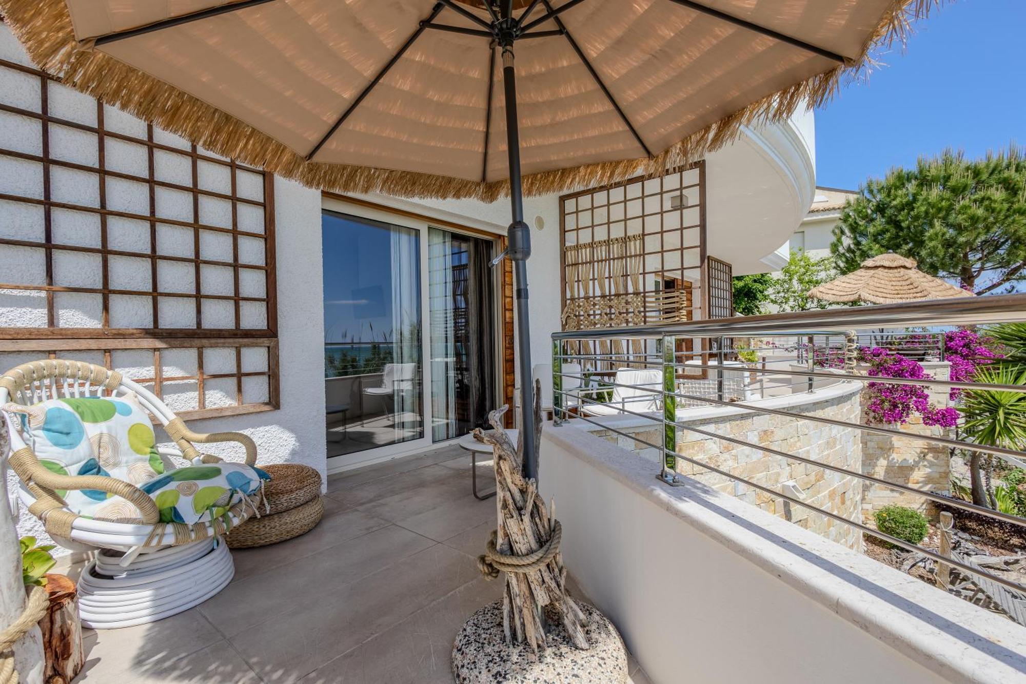 Residenze Longhi Bed & Breakfast Vasto Eksteriør bilde